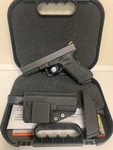 GLOCK 22 GEN 3 .40 CALIBER - 1 of 3
