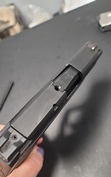 SMITH & WESSON M&P40 SHIELD .40 S&W - 3 of 3