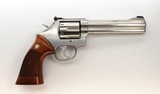 SMITH & WESSON 686 .357 MAG - 1 of 3