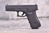 Glock G22Gen 4 .40 S&W - 2 of 3