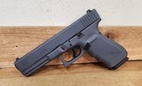 GLOCK 21 Gen 4, Cerakote Gray .45 ACP - 3 of 3
