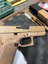 GLOCK 19 G19x FDE 9MM LUGER (9X19 PARA) - 3 of 3