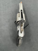 SMITH & WESSON 686-4 .357 MAG - 3 of 3