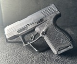 TAURUS GX4 9MM LUGER (9X19 PARA) - 1 of 3