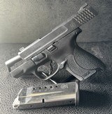 SMITH & WESSON M&P 40 SHIELD M2.0 9MM LUGER (9X19 PARA) - 1 of 3