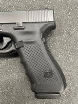 GLOCK 22 GEN 4 .40 CALIBER - 2 of 3