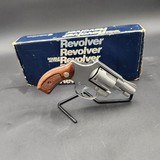 SMITH & WESSON MODEL 60-7 .38 SPL - 2 of 3