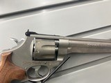 SMITH & WESSON JERRY MICULEK PERFORMANCE CENTER 929 9MM LUGER (9X19 PARA) - 2 of 3
