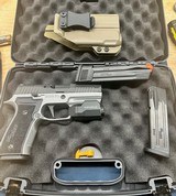 SIG SAUER P320 AXG 9MM LUGER (9X19 PARA) - 1 of 1