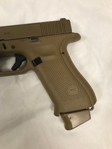 GLOCK G-19X 9MM LUGER (9X19 PARA) - 2 of 3