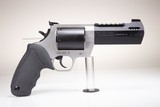 TAURUS RAGING HUNTER 500 .500 S&W MAG - 1 of 3