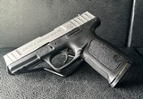 SMITH & WESSON S&W SD9 VE 9MM LUGER (9X19 PARA) - 1 of 3