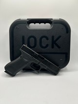 GLOCK 17 GEN 5 9MM LUGER (9X19 PARA) - 1 of 3