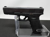 GLOCK 22 .40 S&W - 2 of 3