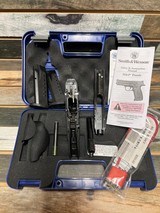 SMITH & WESSON M&P 40 .40 S&W - 3 of 3