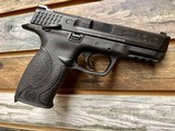 SMITH & WESSON M&P 40 .40 S&W - 1 of 3