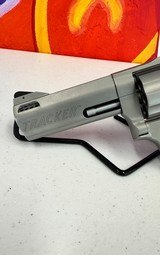 TAURUS 357 TRACKER .357 MAG - 2 of 3