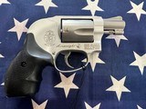 SMITH & WESSON 638 Airweight .38 SPL - 1 of 3