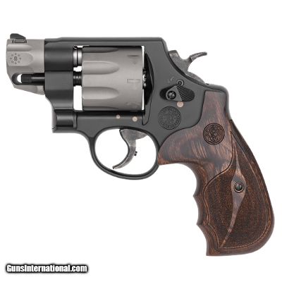SMITH & WESSON 327 PERFORMANCE .357 MAG