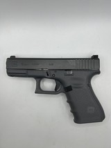 GLOCK 19 GEN 4 GRAY 9MM LUGER (9X19 PARA) - 1 of 3