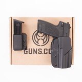 HECKLER & KOCH USP .45 ACP - 3 of 3