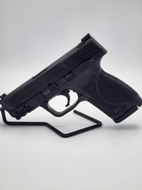 SMITH & WESSON M&P 40 2.0 .40 S&W - 1 of 3