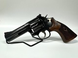 SMITH & WESSON 586-8 .357 MAG - 1 of 2