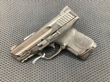 SMITH & WESSON M&P 9 M2.0 9MM LUGER (9X19 PARA) - 1 of 2