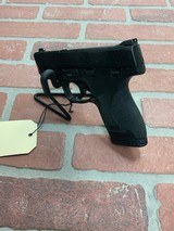 SMITH & WESSON M&P 9 SHIELD 9MM LUGER (9X19 PARA) - 1 of 3