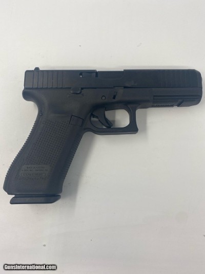 GLOCK 17 GEN 5 9MM LUGER (9X19 PARA)