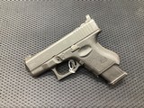 GLOCK 27 .40 S&W - 1 of 2