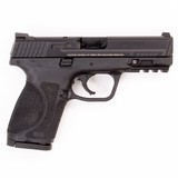 SMITH & WESSON M&P 40 M2.0
.40 S&W - 2 of 3