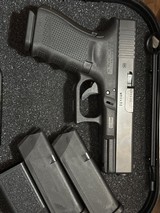 GLOCK G23 GEN 4 (LE TRADE IN) .40 S&W - 1 of 3