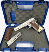 SMITH & WESSON SW1911 Pro Series 9MM LUGER (9X19 PARA) - 1 of 3