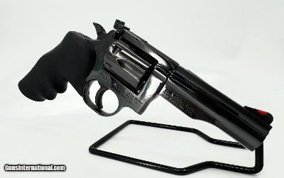 DAN WESSON FIREARMS 15-2 .357 MAG