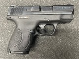 SMITH & WESSON M&P 9 SHIELD 9MM LUGER (9X19 PARA) - 1 of 3