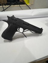 MAGNUM RESEARCH DE50 Desert Eagle .50 AE - 2 of 3