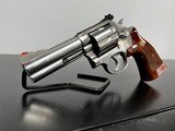 SMITH & WESSON MODEL 686-1 .357 MAG - 2 of 3