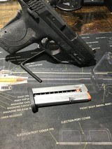 SMITH & WESSON ez shield .9mm 9MM LUGER (9X19 PARA) - 2 of 2