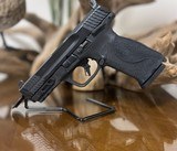 SMITH & WESSON M&P9 M2.0 OR THUMB SAFETY 9MM LUGER (9X19 PARA) - 2 of 3