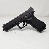 GLOCK 22 G22 GEN 4 .40 (Night Sights) POLICE TRADE IN .40 S&W - 2 of 3