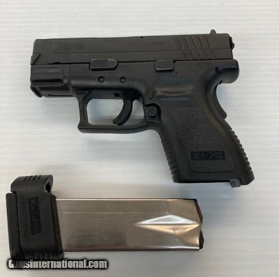 SPRINGFIELD ARMORY XD-9
SUB-COMPACT 9MM LUGER (9X19 PARA)