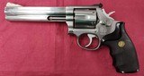 SMITH & WESSON 686-2 .357 MAG - 2 of 3