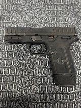 SMITH & WESSON EQUALIZER 9MM LUGER (9X19 PARA) - 1 of 3