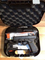 GLOCK G-19 Gen 5 9MM LUGER (9X19 PARA) - 1 of 3