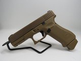 GLOCK 19 19x G19X FDE night sights 9MM LUGER (9X19 PARA) - 1 of 3