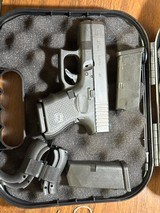 GLOCK 27 GEN 4 (LE TRADE IN) .40 S&W - 2 of 3