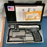 RUGER SR9 9MM LUGER (9X19 PARA)