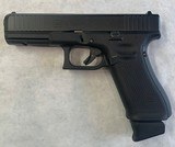 GLOCK 17 GEN 5 9MM LUGER (9X19 PARA) - 1 of 3