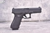 Glock G22
Gen 4 .40 S&W - 2 of 3